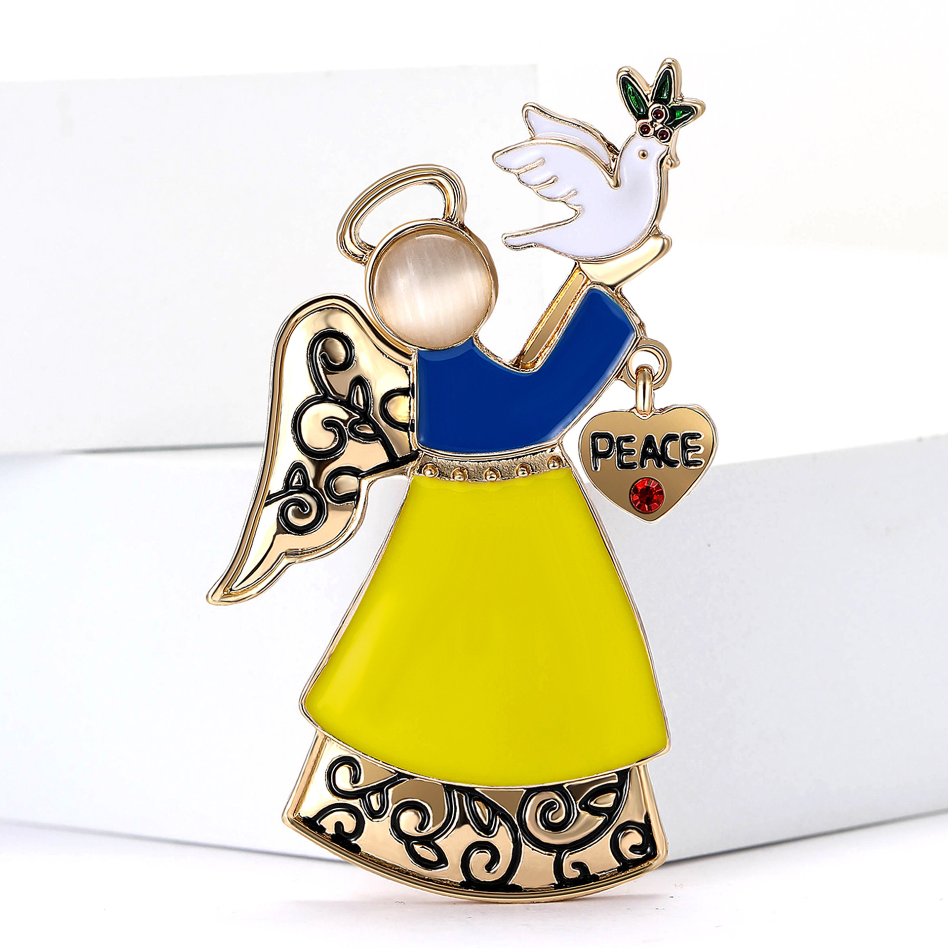 Simple retro alloy enamel angel brooch, creative and personalized clothing accessory, versatile, wholesale from manufacturer: BR1917