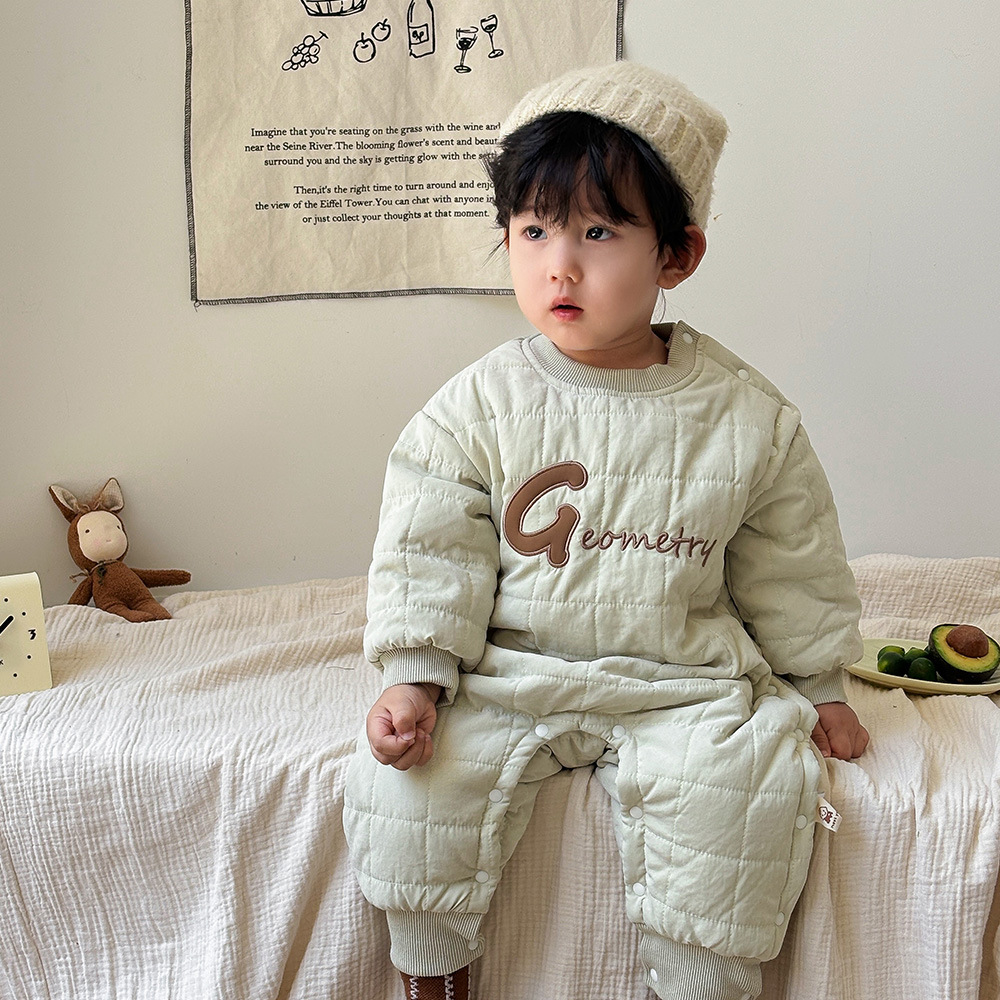2024 otoño e invierno nuevo producto bebé mono acolchado algodón tesoro para hombre fuera chaqueta acolchada recién nacido versión coreana de mamelucos cálidos acolchados