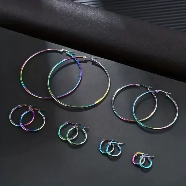 6 Pairs of European and American Style Exaggerated Stainless Steel Hoop Earrings, New Fashion Versatile Earrings with a High-End Feel, Colorful Circle Ear Studs