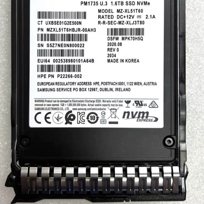 Твердотельный накопитель PM1735 1.6 ТБ