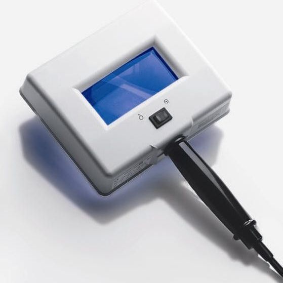 LUYOR-1144A手持式带三倍放大镜紫外线灯