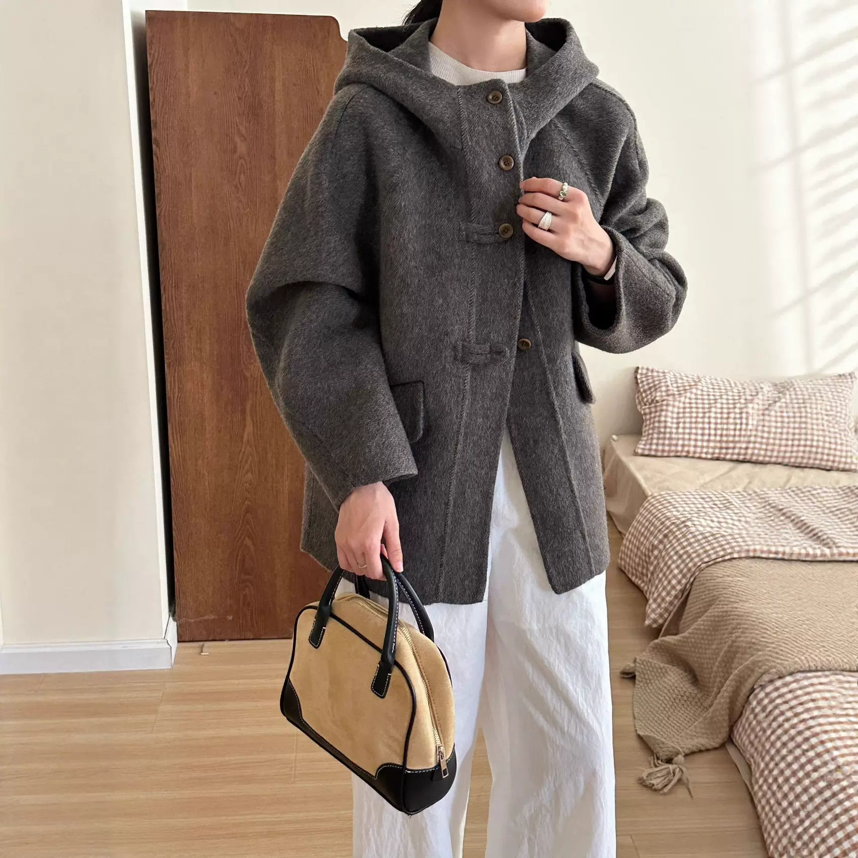 小个子连帽宽松百搭2025秋冬新款双面羊毛大衣韩系盘扣毛呢外套女