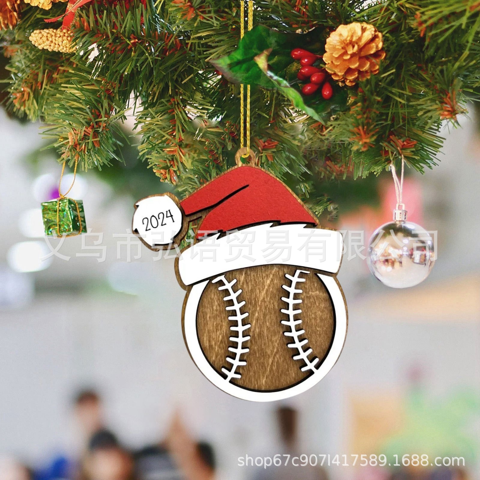 Nuevos productos transfronterizos 2024 decoración de pelota deportiva, adornos deportivos de madera colgante de Navidad fútbol baloncesto béisbol voleibol