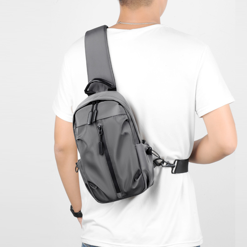 Wholesale of men's new Korean version trendy cool business leisure multifunctional business travel sports practical single shoulder crossbody bags