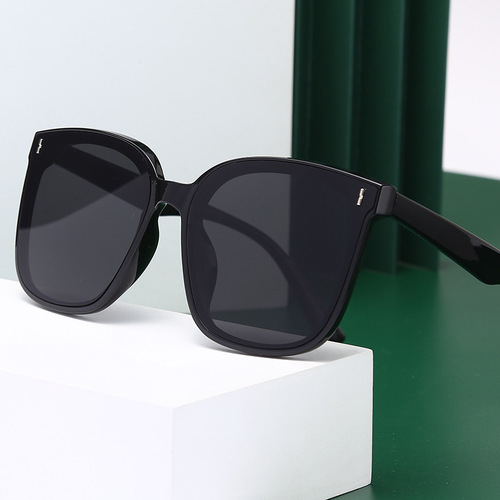 Hot-selling new sunglasses, the same Korean version of Fida sunglasses as the Internet celebrity, wholesale and fashionable retro sunglasses for men and women