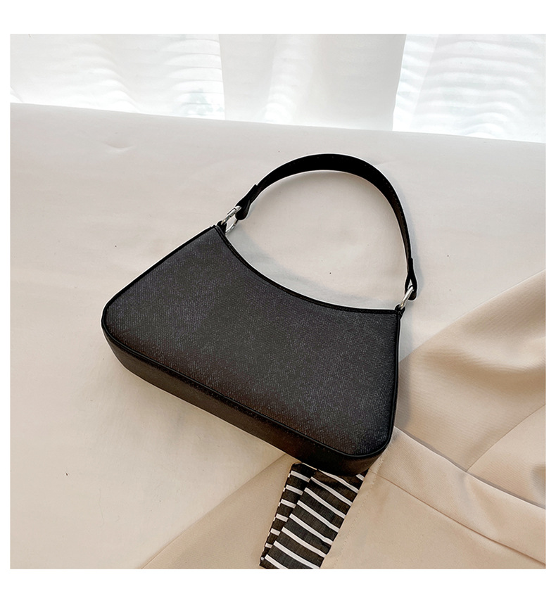 Women's Denim Shoulder Bag With Chain Strap For Trendy Fashionistas_voghion.com