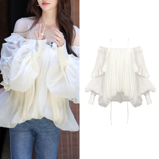 [�F؛]�̰�ɫ�e��С���r�Мp�gһ�ּ�¶�������L������r������Ů