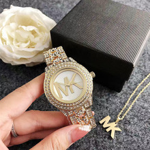 �羳����Ůʿ�r�bʯӢ�ֱ��p��荴���ؐĸ���P�̶ȿ�ʽ�����L����