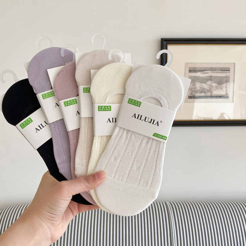 Boat socks women's summer non-slip not point with solid color shallow cotton socks thin invisible women's socks in stock wholesale
