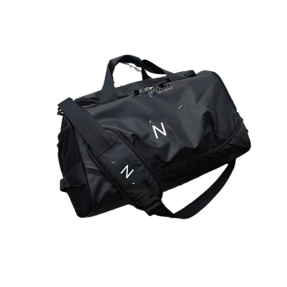 Large Capacity Handbag Travel Bag Dry and Wet Separation for Men and Women Short Distance Travel Take-out Bag Fitness Swimming Bag Training Bag