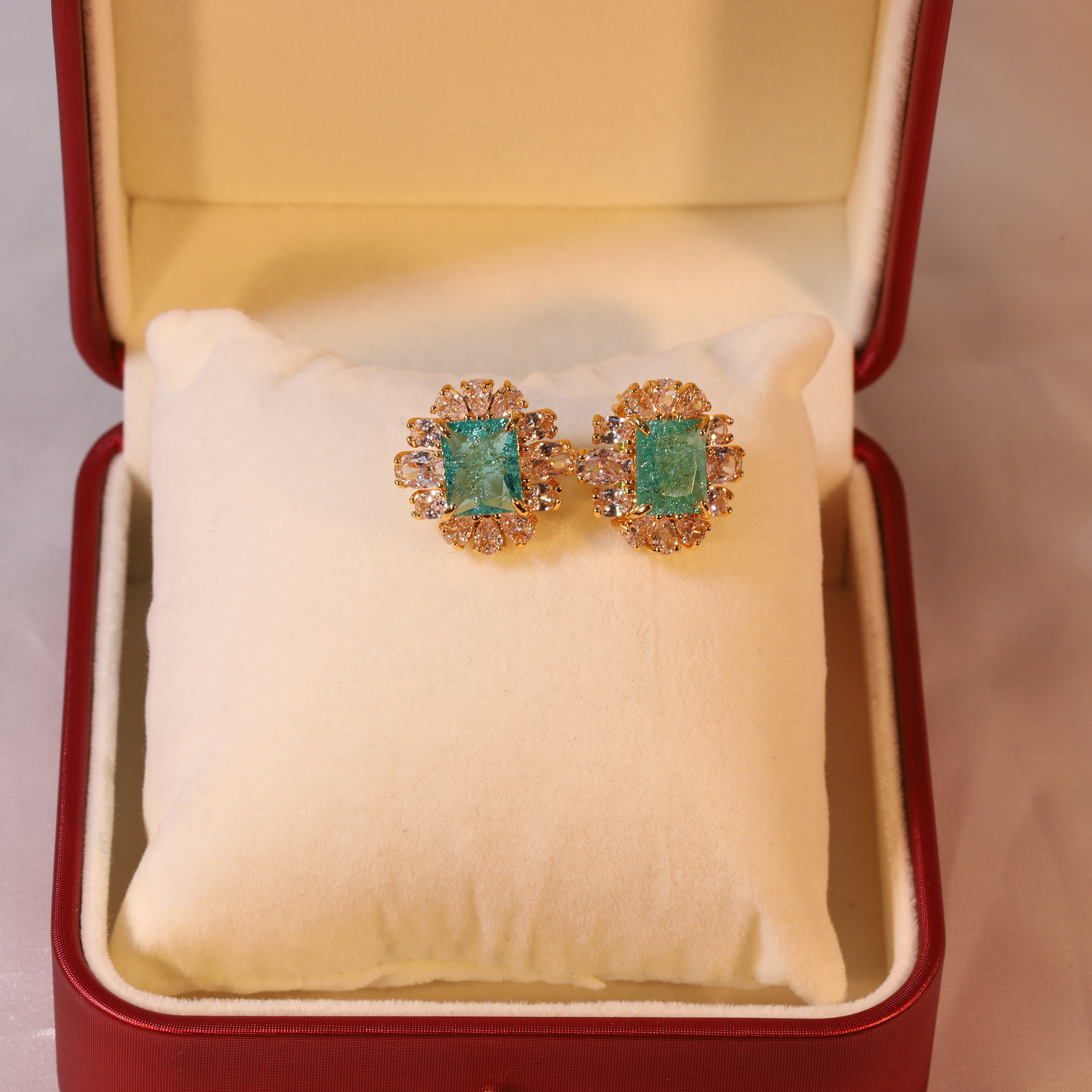 Retro Geometric Titanium Steel Inlay Zircon Pendant Necklace 1 Piece