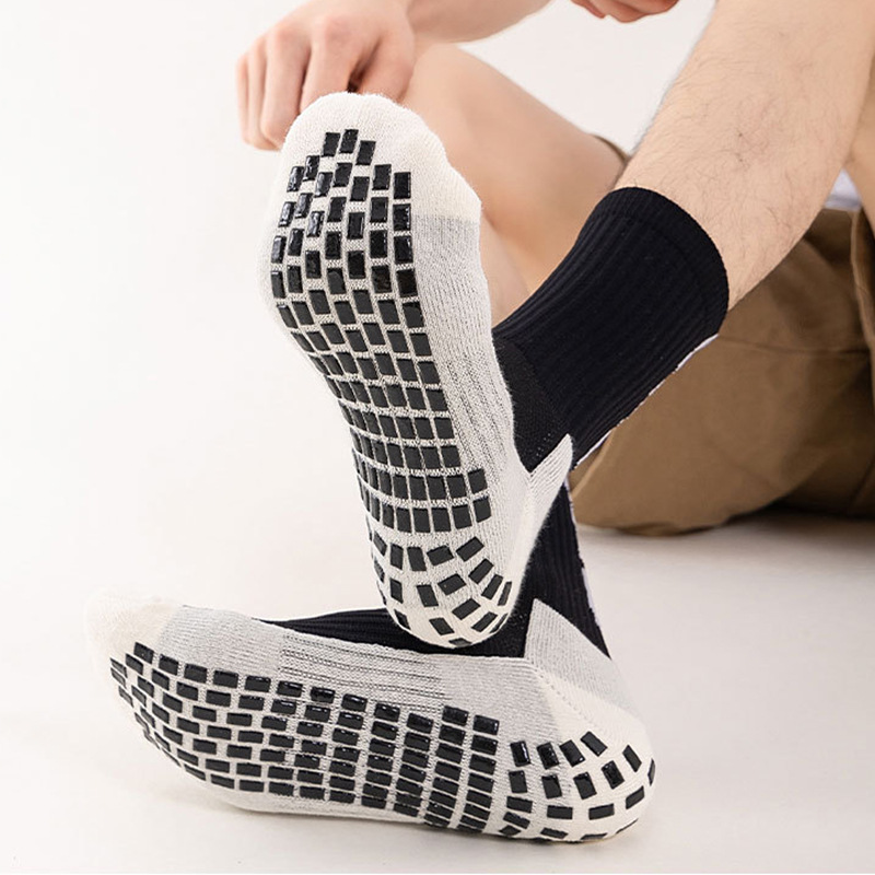 Football socks men's mid-calf socks sole non-slip dispensing towel bottom running socks basketball socks training professional sports socks