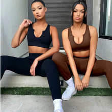 跨境欧美无缝瑜伽服套装蜜桃臀高腰健身裤聚拢防震运动文胸背心夏