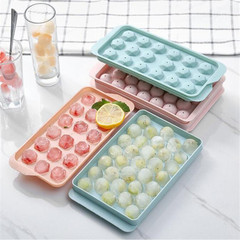 Creative 33-Grid Round Ice Cube Tray Plastic with Lid Ice Ball Maker Self-Making Ice Cube Box Refrigerator Ice Tray
