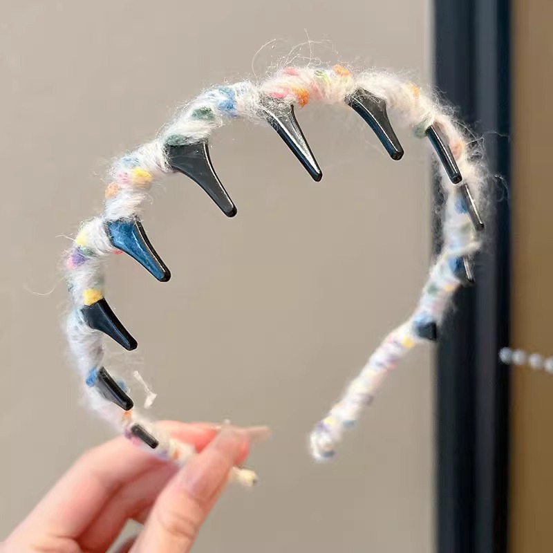 Peludo ondulado bandas de cabello 2025 nuevo alto cráneo bandas de cabello adornamiento de cabello otoño y invierno sensación de alta calidad temperamento retro clip para el cabello