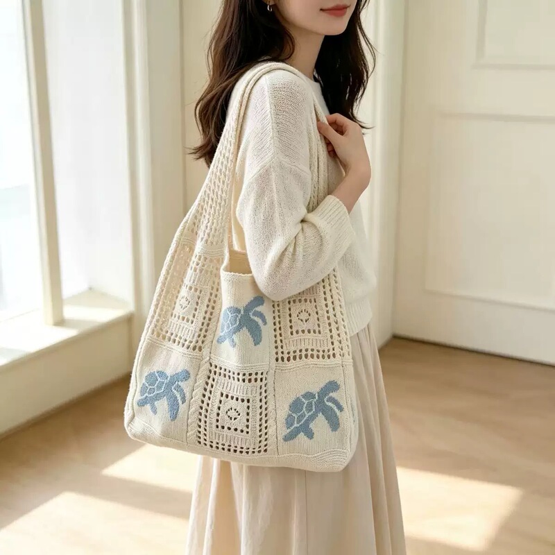 New fashion knitted bag, versatile hollow-out beach bag, niche style handbag, large-capacity tote bag for women