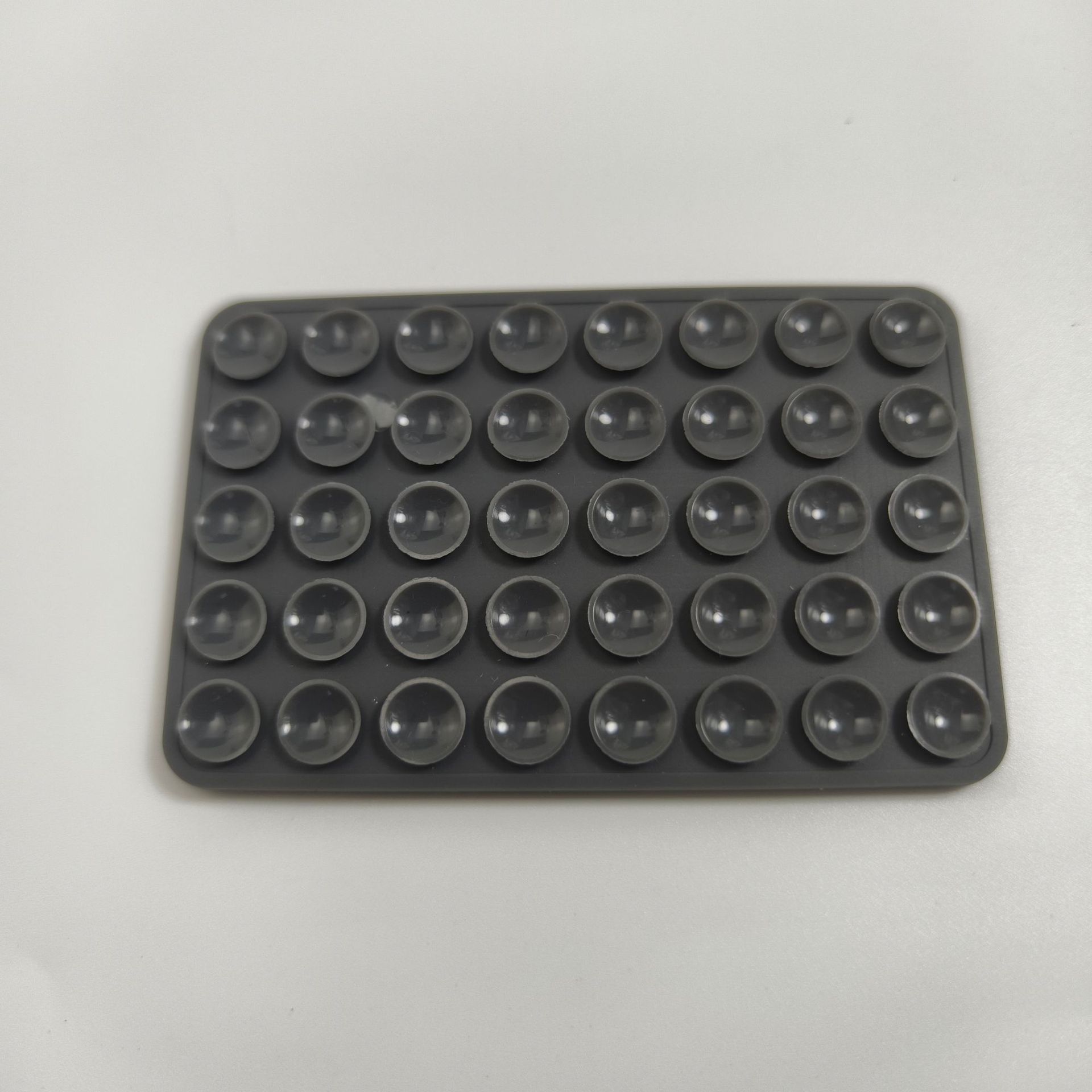 Suministro directo de fábrica de ventosa de silicona ventosa de teléfono móvil ventosa cuadrada ventosa de 24 granos ventosa de soporte para teléfono móvil ventosa de silicona de doble cara