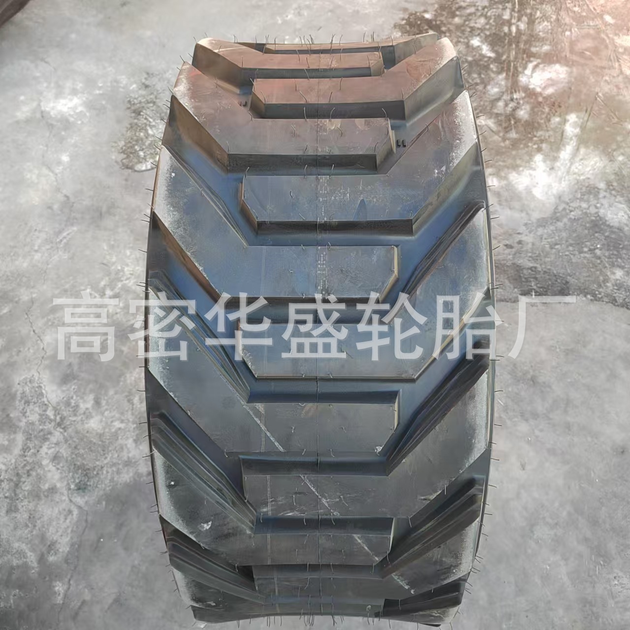 供应IN315/55D20NHS 355/55D625可填充聚氨酯型登高车轮胎