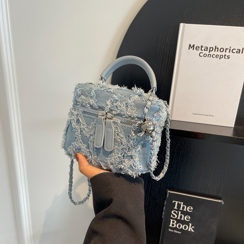Niche design denim small bag for women  new fashion mini hand box bag summer chain messenger bag