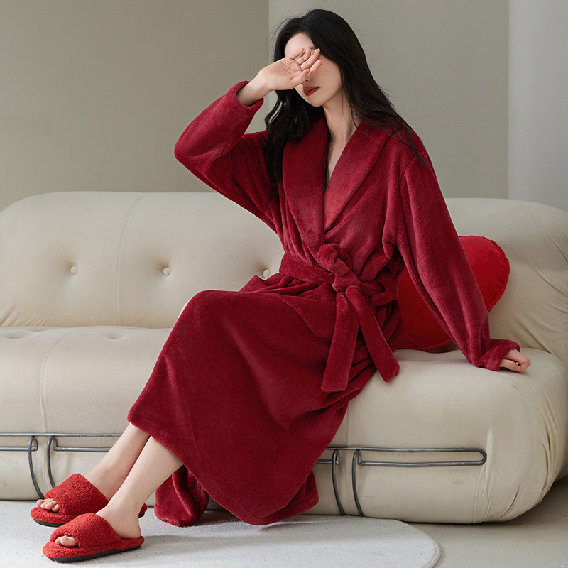 Keep warm red flannel bathrobe