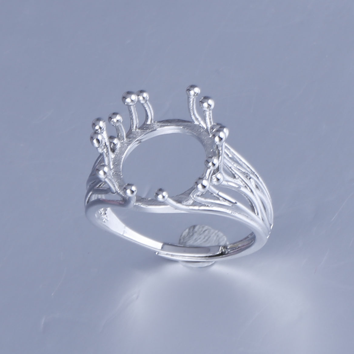 Natural Crystal And Gemstone Charm For Positive Energy And Luck_voghion.com