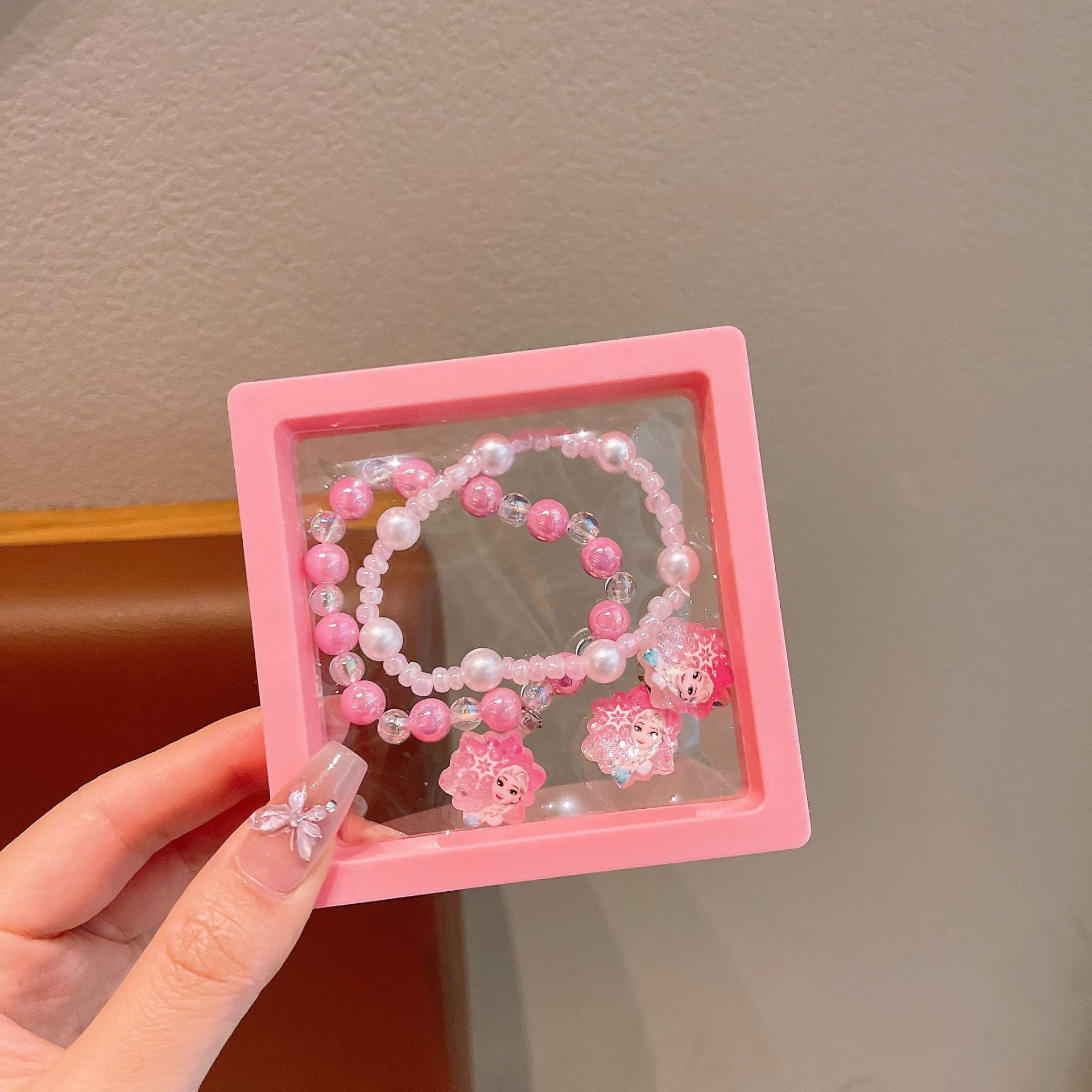 Pulseras de niños lindas super lindas anillos de niña niña niña de dibujos animados clipes de orejas hermosos juegos de joyas de niña al por mayor