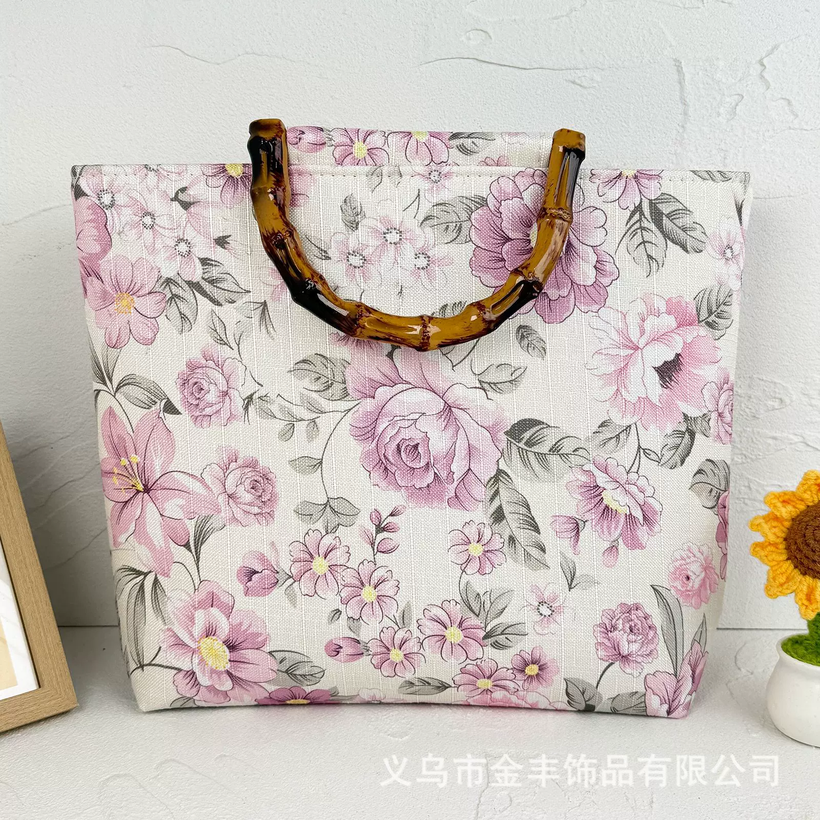 新款手提挎包花卉元素简约温柔出行轻便女包小众款式