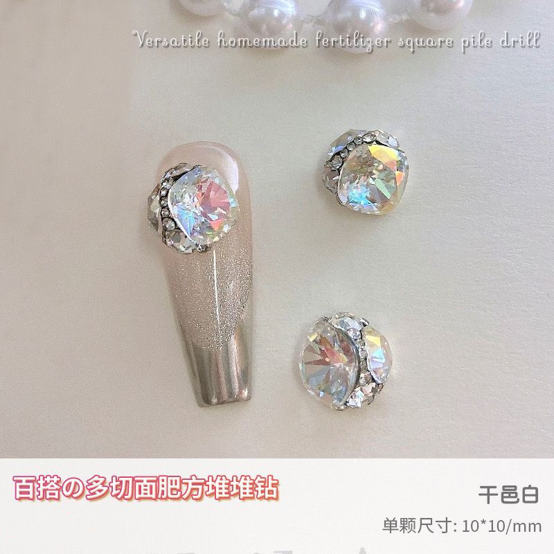 高品質マニキュアダイヤモンド 2025 新しいマルチファセット K9 ライト高級スーパーフラッシュファットスクエア透明ホワイトシャンパンカラーネイルダイヤモンド装飾|undefined