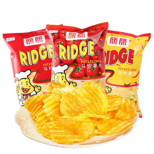 Lily Potato Chips 55g Wavy Potato Chips Tomato BBQ Hot Flavor Puffed Food Wholesale and Retail
