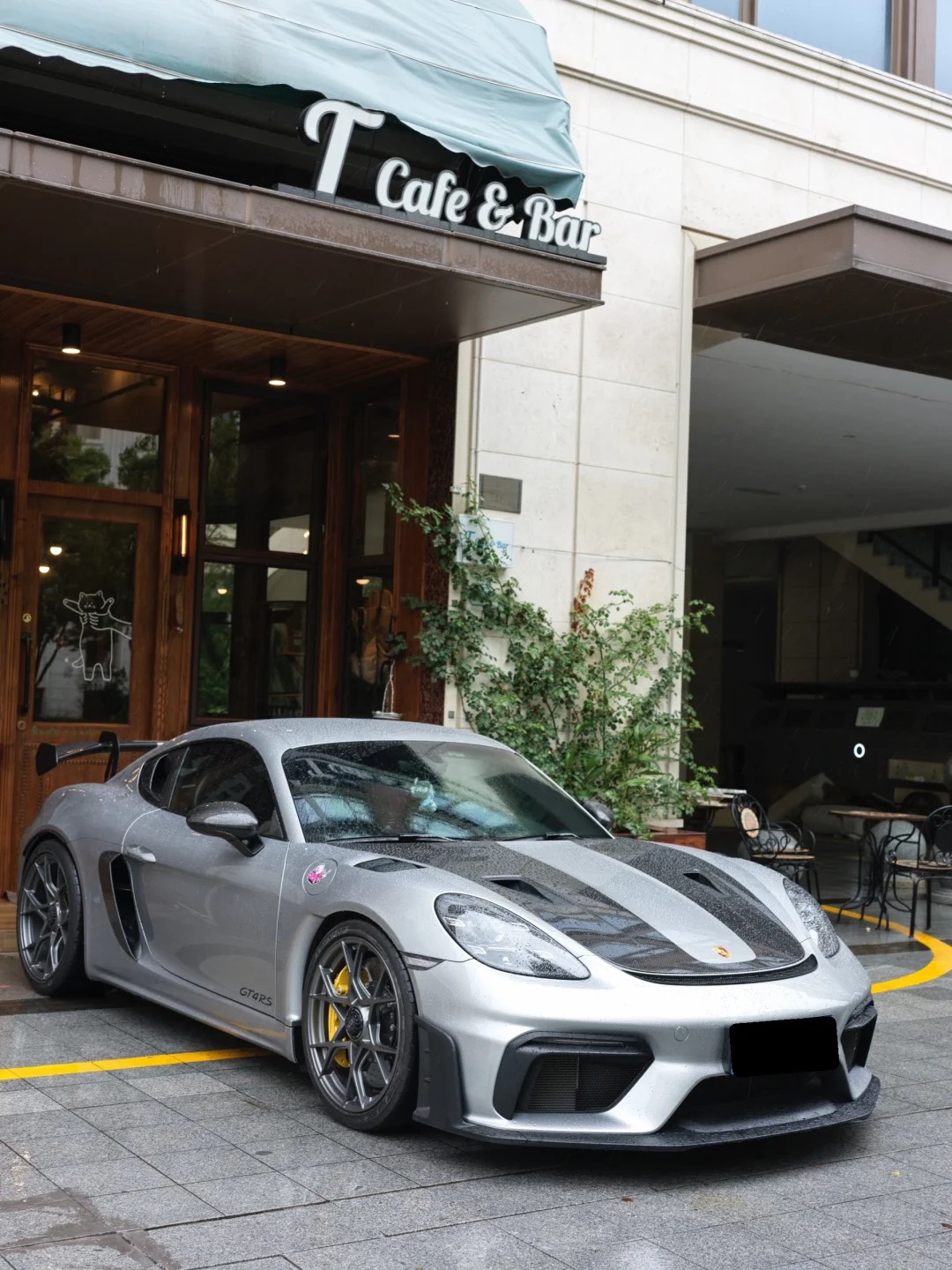 Suitable for Porsche 718 Gt4Rs Body Modification Dry Carbon Fiber Fender Decorative Parts Perforated Fender
