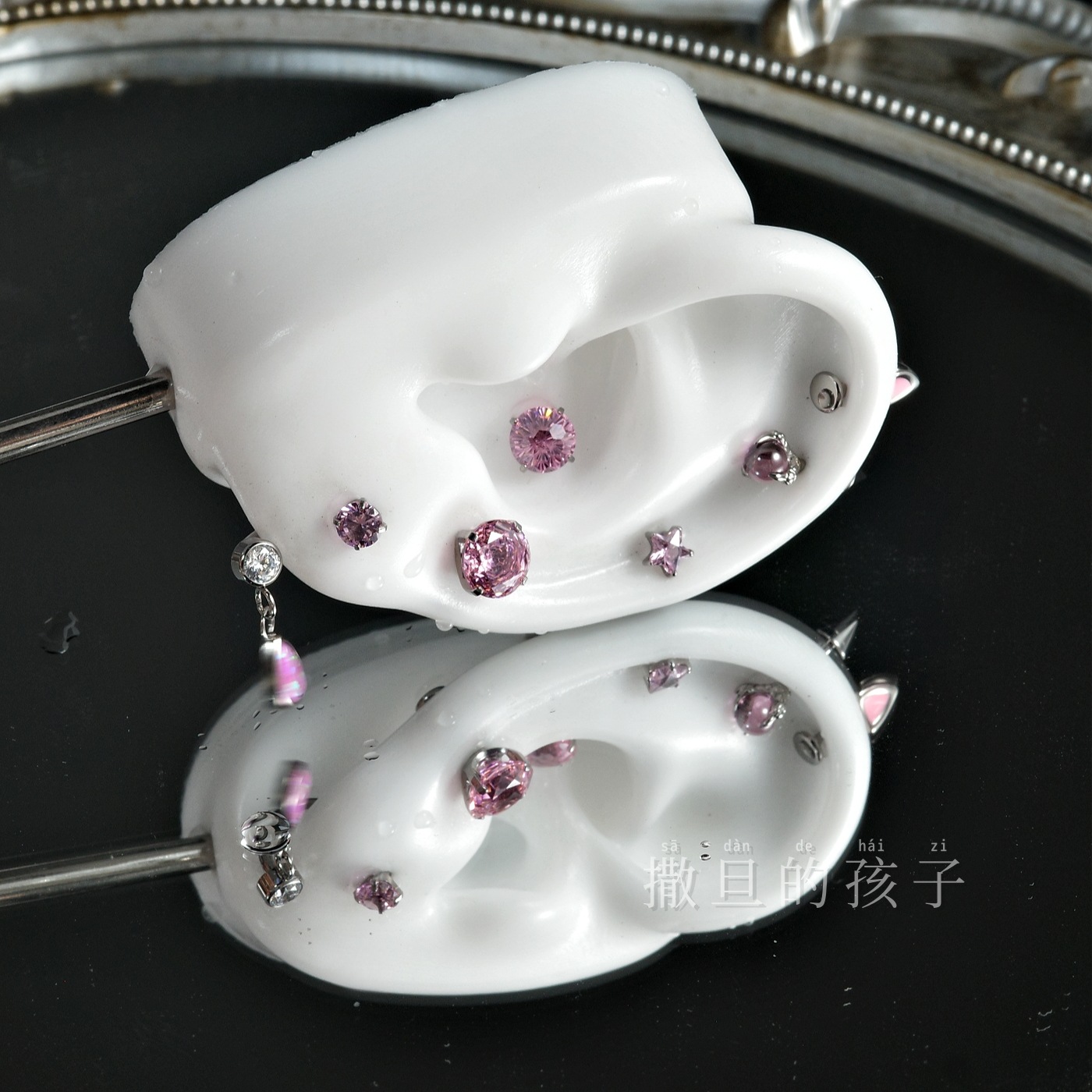 Satan's Child F136 Titanium Alloy Earrings Flashing Collection Sparkling Diamond Rose Cut Firework Cut Titanium Alloy Earrings detail image 12
