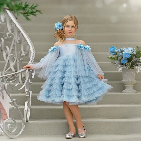 blue small princess costume