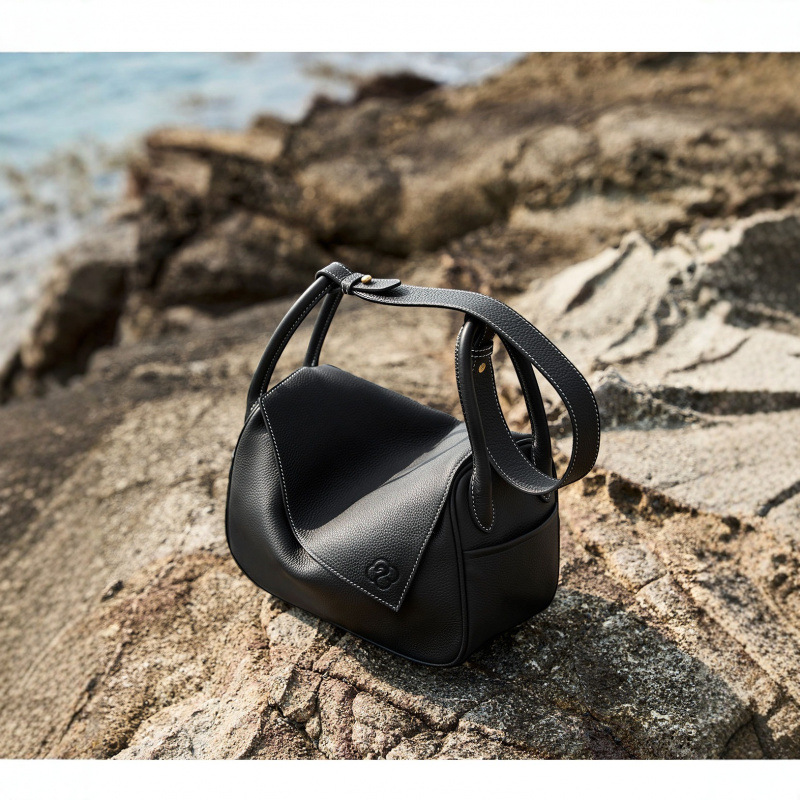 【王楚然同款】宫选元宝包头层牛皮枕头包单肩斜挎包通勤腋下包 - Thumbnail 10