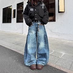 2025春秋の新型国潮水洗重工ジーンズの女性はゆったりしています。