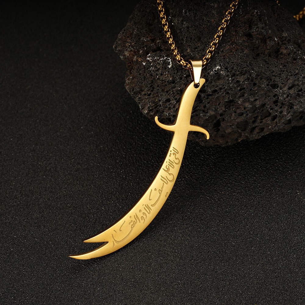 European and American Cross-Border New Simple Stainless Steel Knife Pendant Necklace for Men and Women Fashion Niche Personalized Style Jewelry