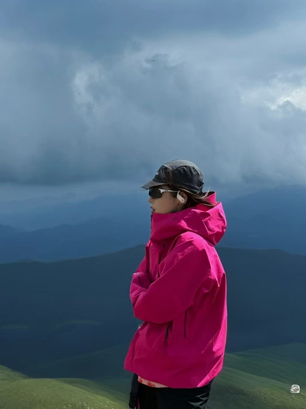 25年新款台州小太阳mont-X系列男女同款防风防水户外登山冲锋衣|undefined
