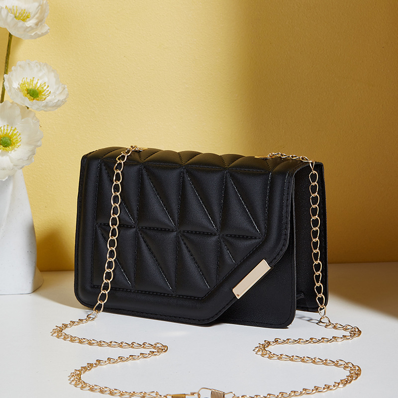 2024 verano nueva moda diamante bolsos de hombro de mujer bolsos de mano de bloqueo magnético de boca inclinada bolsos pequeños