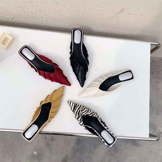 Dongdaemun Pointed Toe Sandals Women's Shoes Baotou Wrinkled Lazy Muller Half Slippers Women's Summer Outer Wear New Arrival
