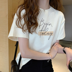 女性のための半袖 Tシャツ 2024 夏の新しいファッションスタイルプリントラウンドネックトップルーズ半袖 Tシャツボトリングシャツ