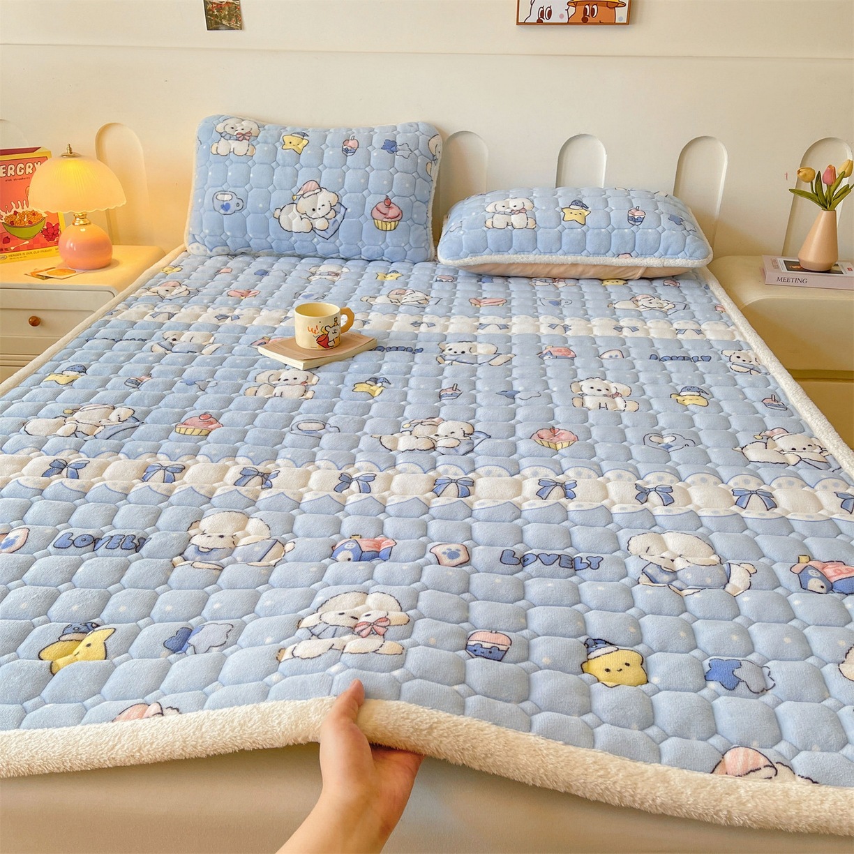 밀크벨벳 매트리스 - 밀크블루 강아지