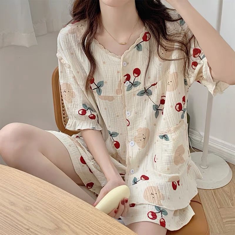 夏の新型insパジャマ女性の甘いシンプルなネット赤半袖半ズボンのゆるい薄いタイプのカジュアルな家庭服セット|undefined