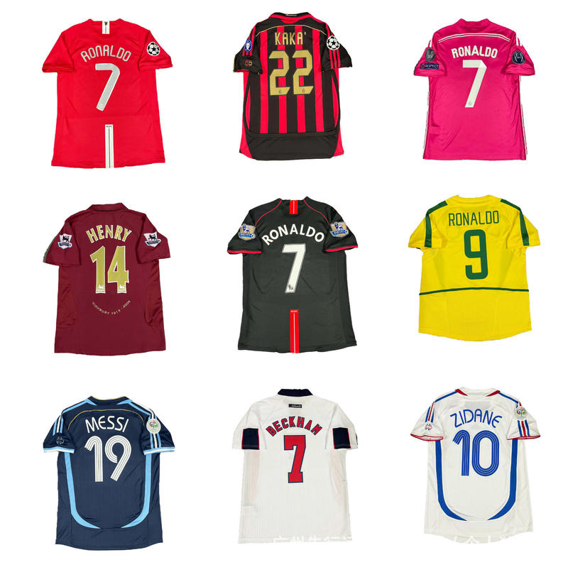 Popular Retro Football Short-Sleeved No. 10 Zidane Red Devils No. 7 Ronaldo Short-Sleeved Football Uniform Retro World Cup Style Popular Retro Football Short-Sleeved No. 10 Zidane Red Devils No. 7 Ronaldo Short-Sleeved Football Uniform Retro World Cup Style