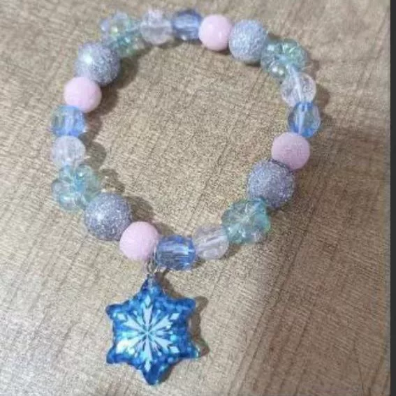 Snowflake Children's Beaded Bracelet Outer Packaging