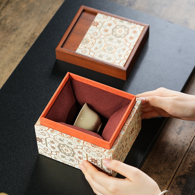 Chinese-Style Gift Box, Retro Fabric Jewelry and Toy Packaging Storage Box, Purple Sand Pot, Built-In Lid, Bowl Tea Set, Brocade Box Chinese-Style Gift Box, Retro Fabric Jewelry and Toy Packaging Storage Box, Purple Sand Pot, Built-In Lid, Bowl Tea Set, Brocade Box