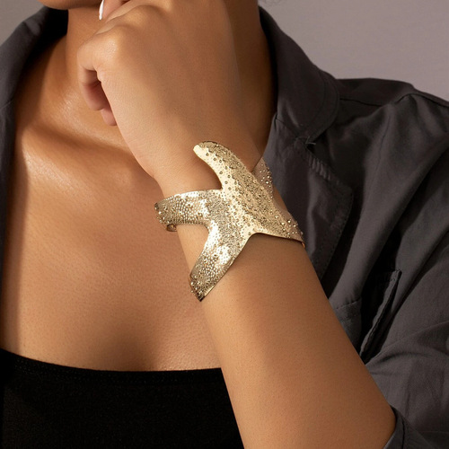 Cross-border European and American bracelet, Amazon starfish-shaped bracelet, Wish source jewelry bracelet