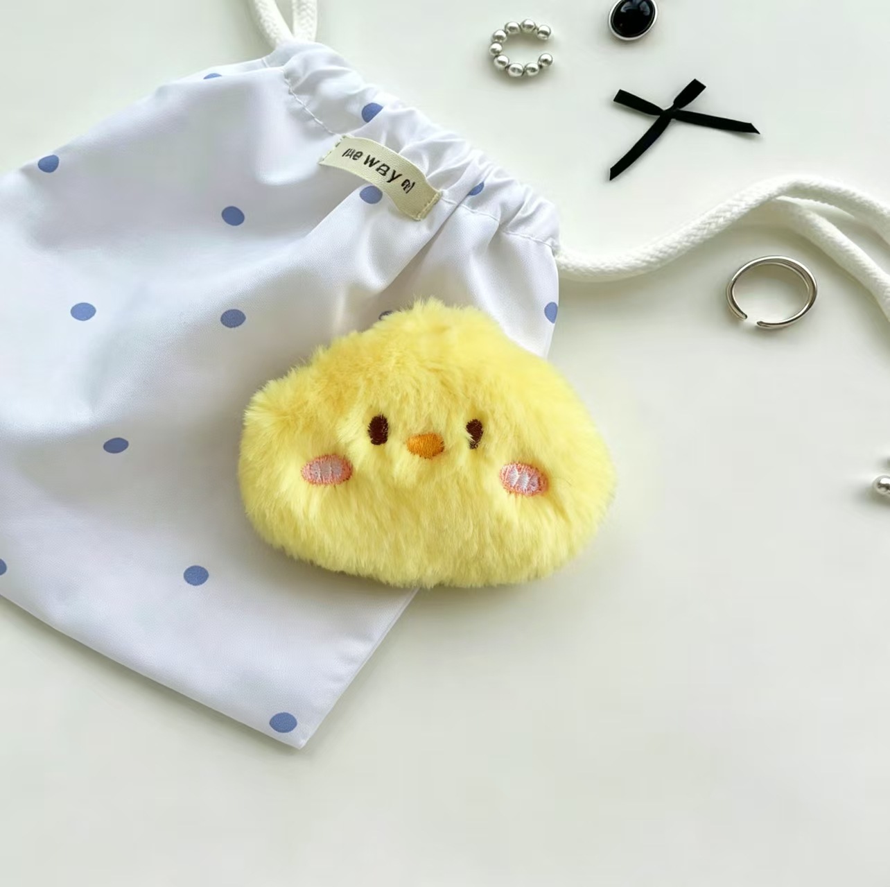 Cartoon Pig, Bear, and Chicken Plush Brooches, Bag Charms, Hair Clips, Hairbands, Shoe, Clothing, Hat, and Sock Decoration Accessories