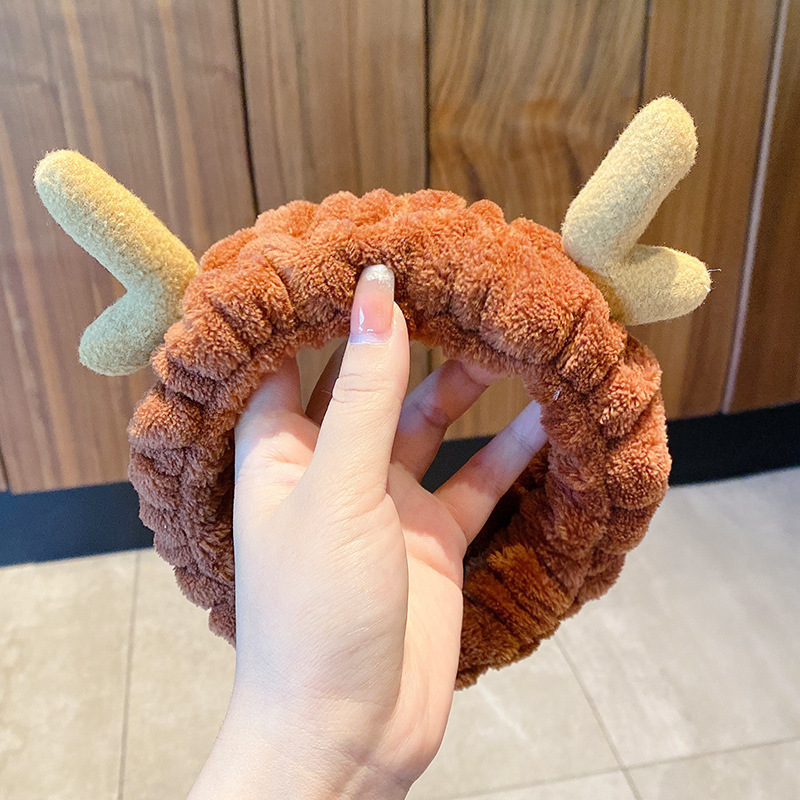 Otoño y invierno peluche bandeja de cabello lavado de la cara aplicación máscara especial de prensado bandeja de cabello paquete de cabello pato amarillo dibujos animados toque de cabello agujero de cabello