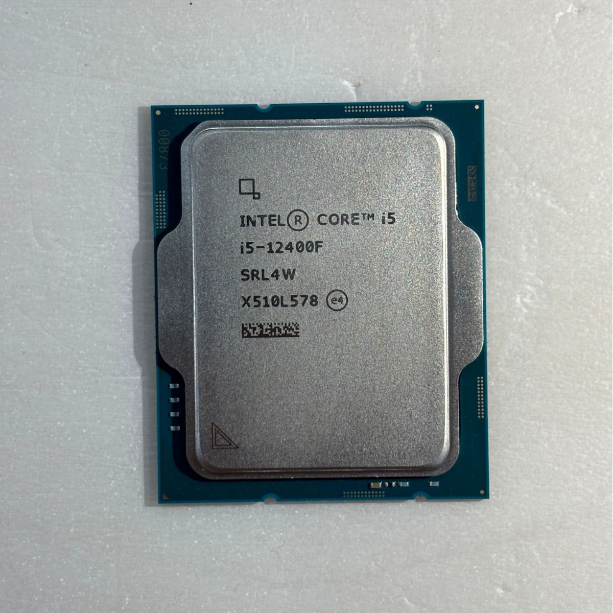 Процессор Core i5-12400F 12-го поколения, новый чип 1700