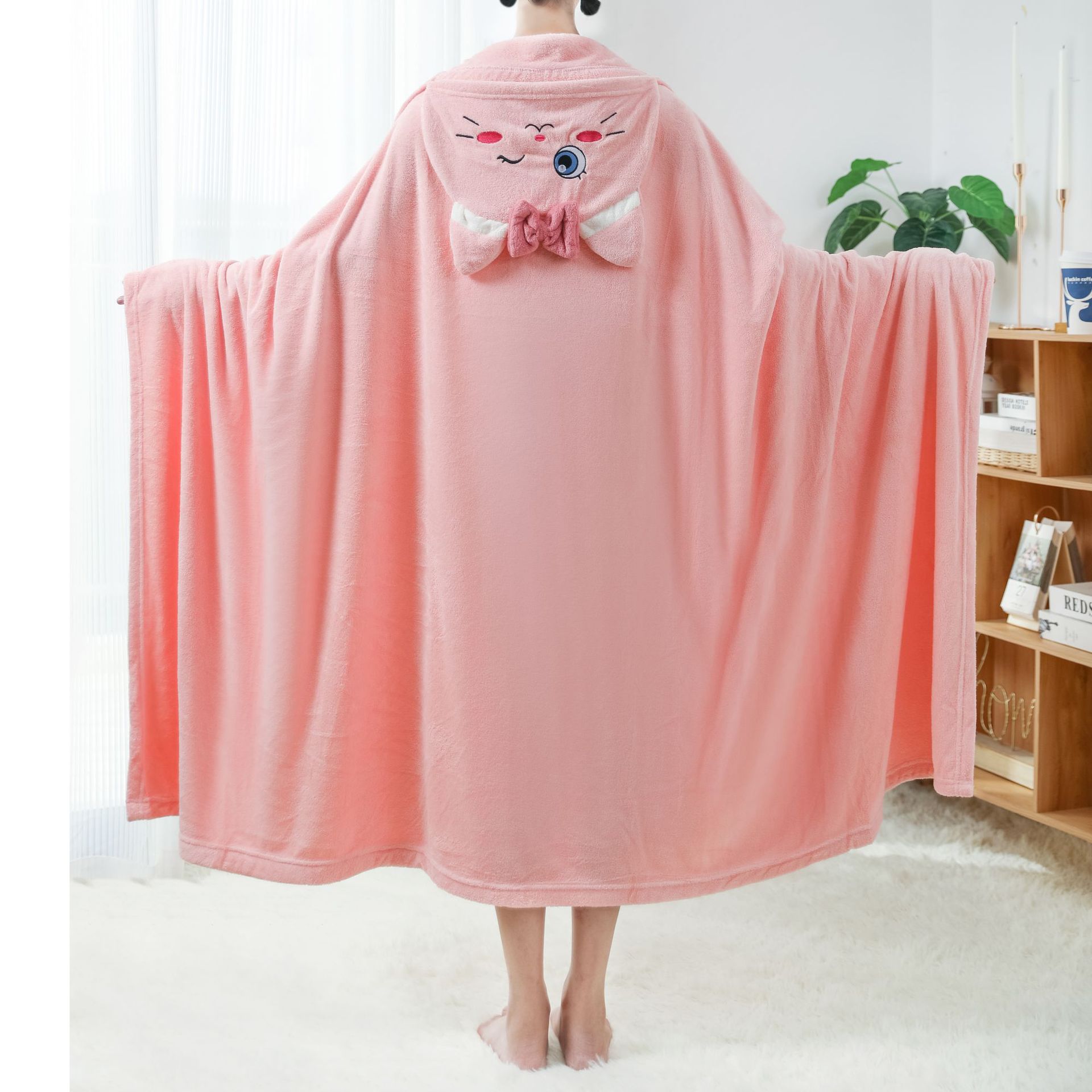 Toalla de baño para niños de dibujos animados capa para adultos con capucha para hombres y mujeres, los niños grandes pueden usar una bata de baño de secado rápido que absorbe agua, baño con capucha