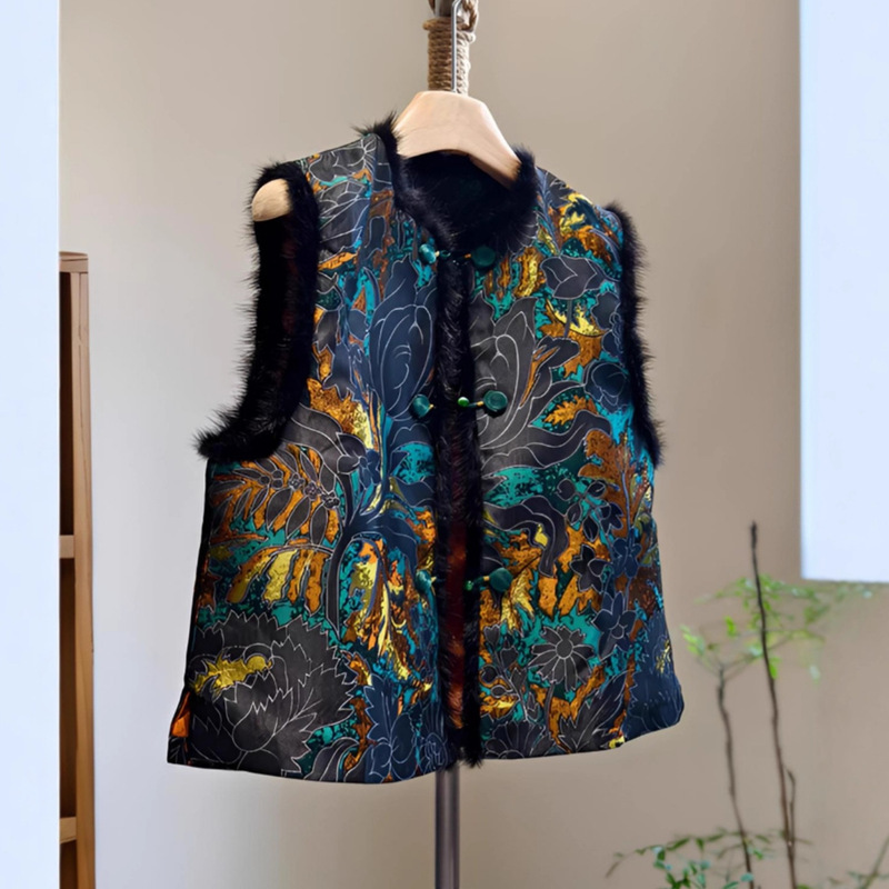 New Chinese-Style Vest for Women in Winter, Mink Fur Quilted, High-End Imitation Song Brocade Jacquard, Young Mother's National Style Vest, Large Size